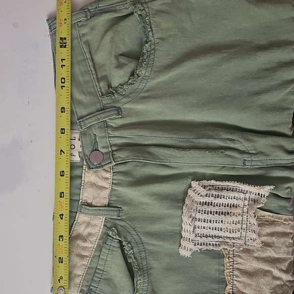 POL patchwork distressed pants - Picture 7 of 7